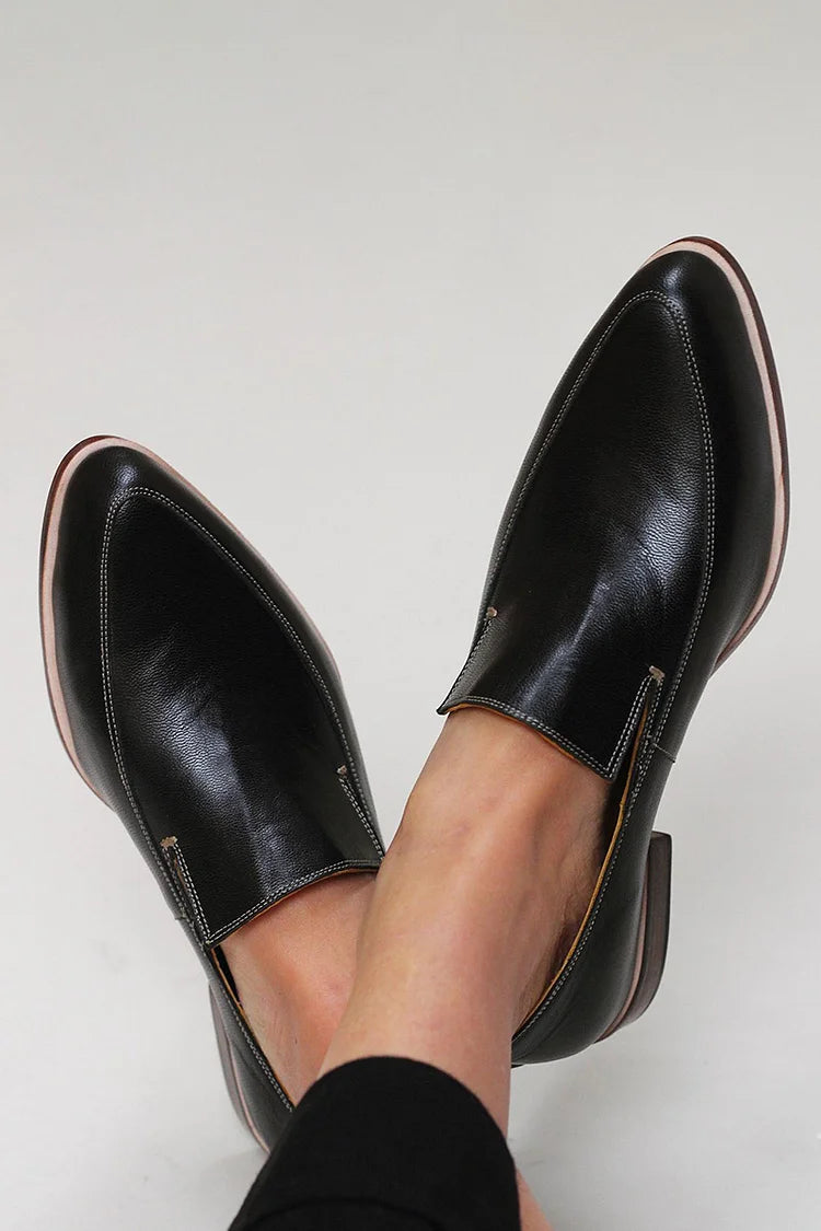 Black / 8