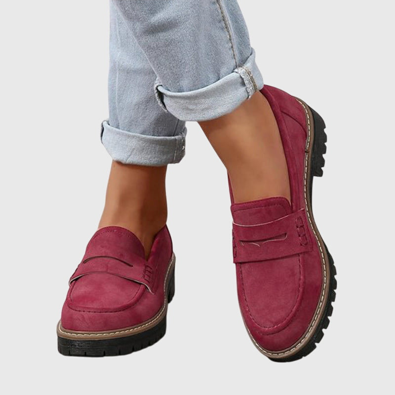 Red / 12 AU | 43 EU