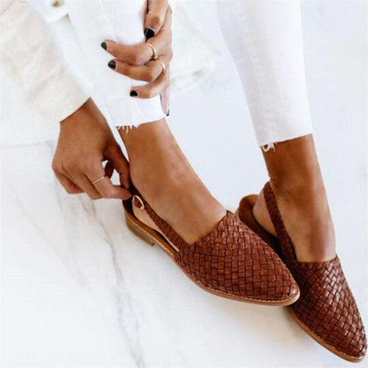 Shaielle - Flat Sandals