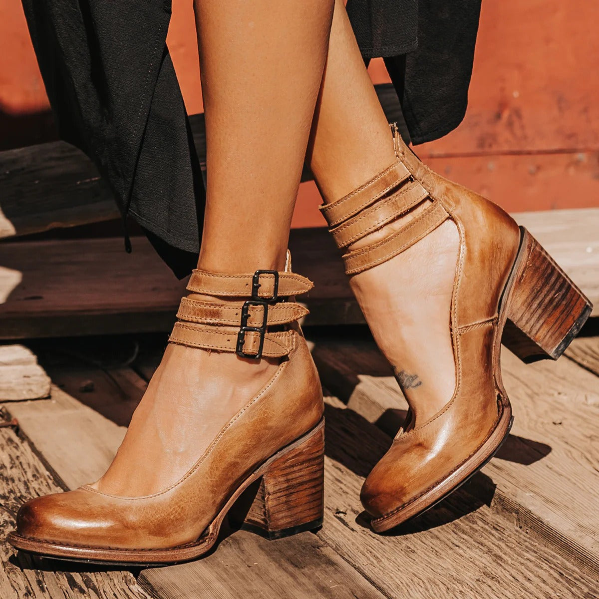 Light Brown / US 12