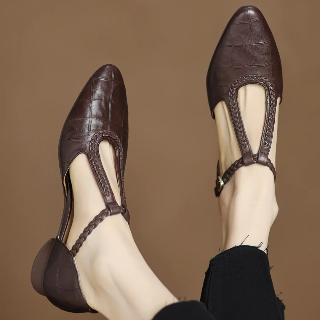 Jade – Vintage Charm Sandals