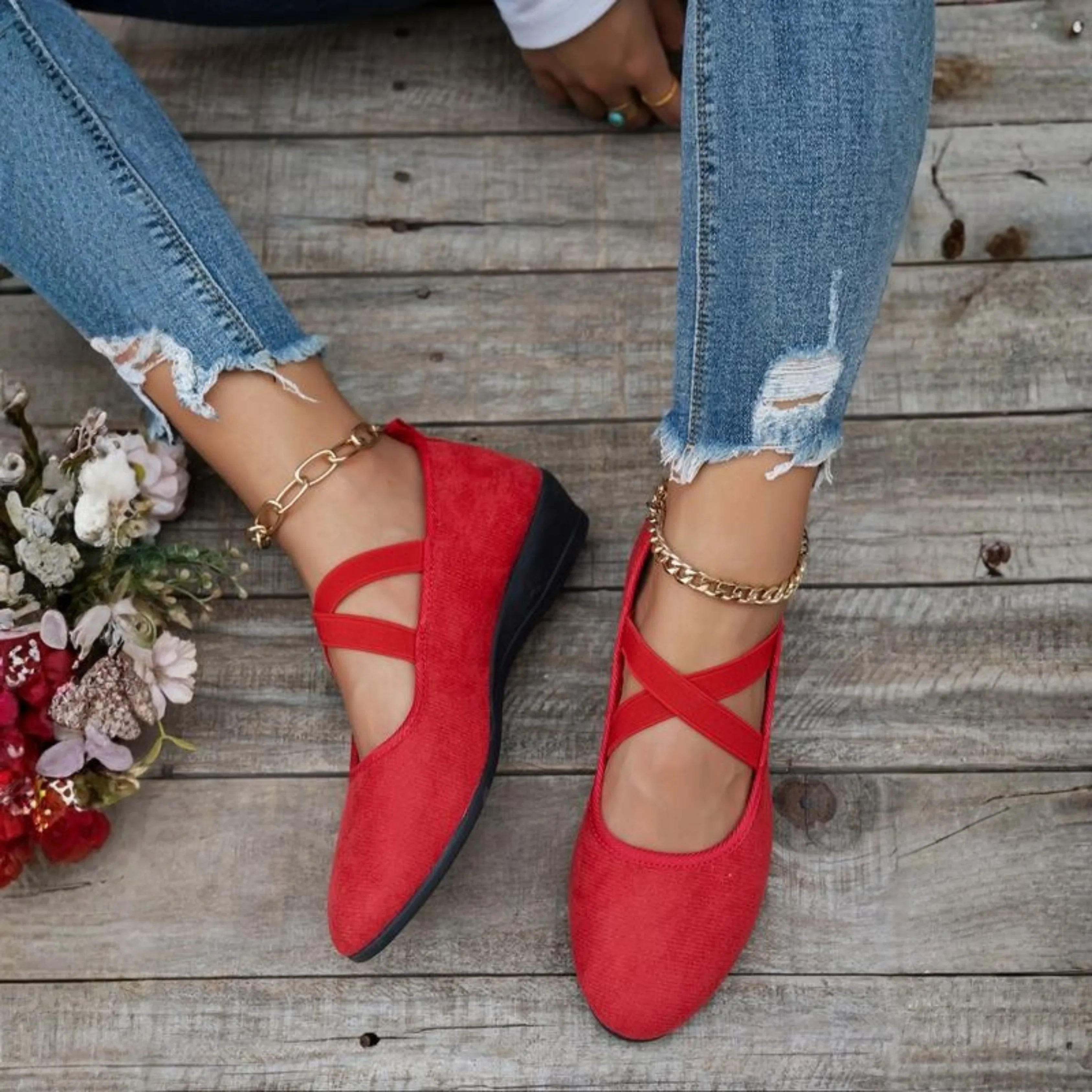 Red / 9.5 (41EU)
