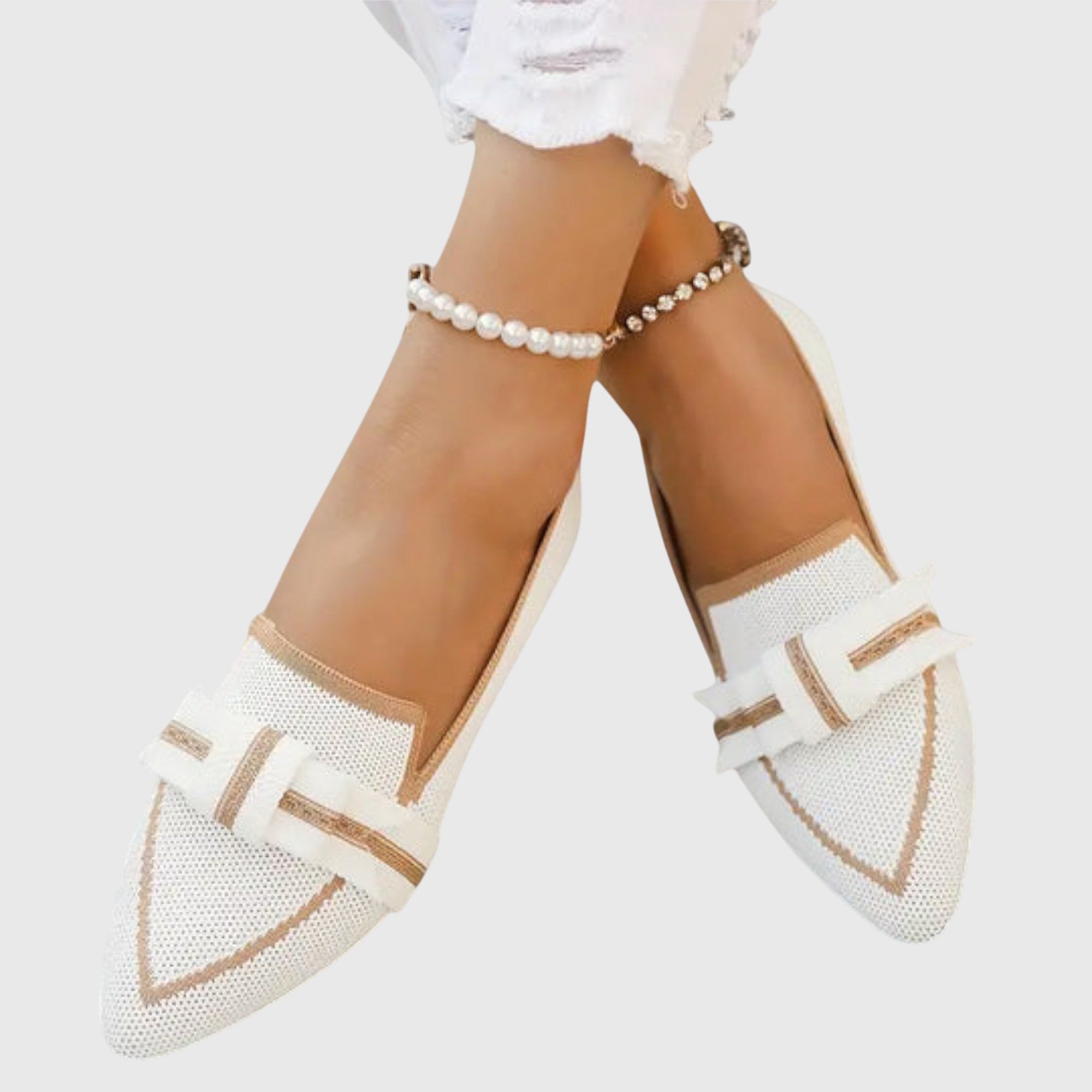White / 12 AU | 43 EU