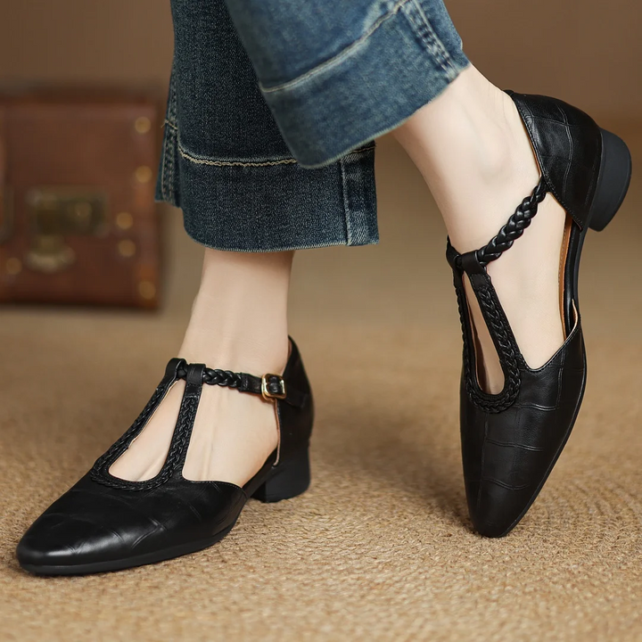 Jade – Vintage Charm Sandals