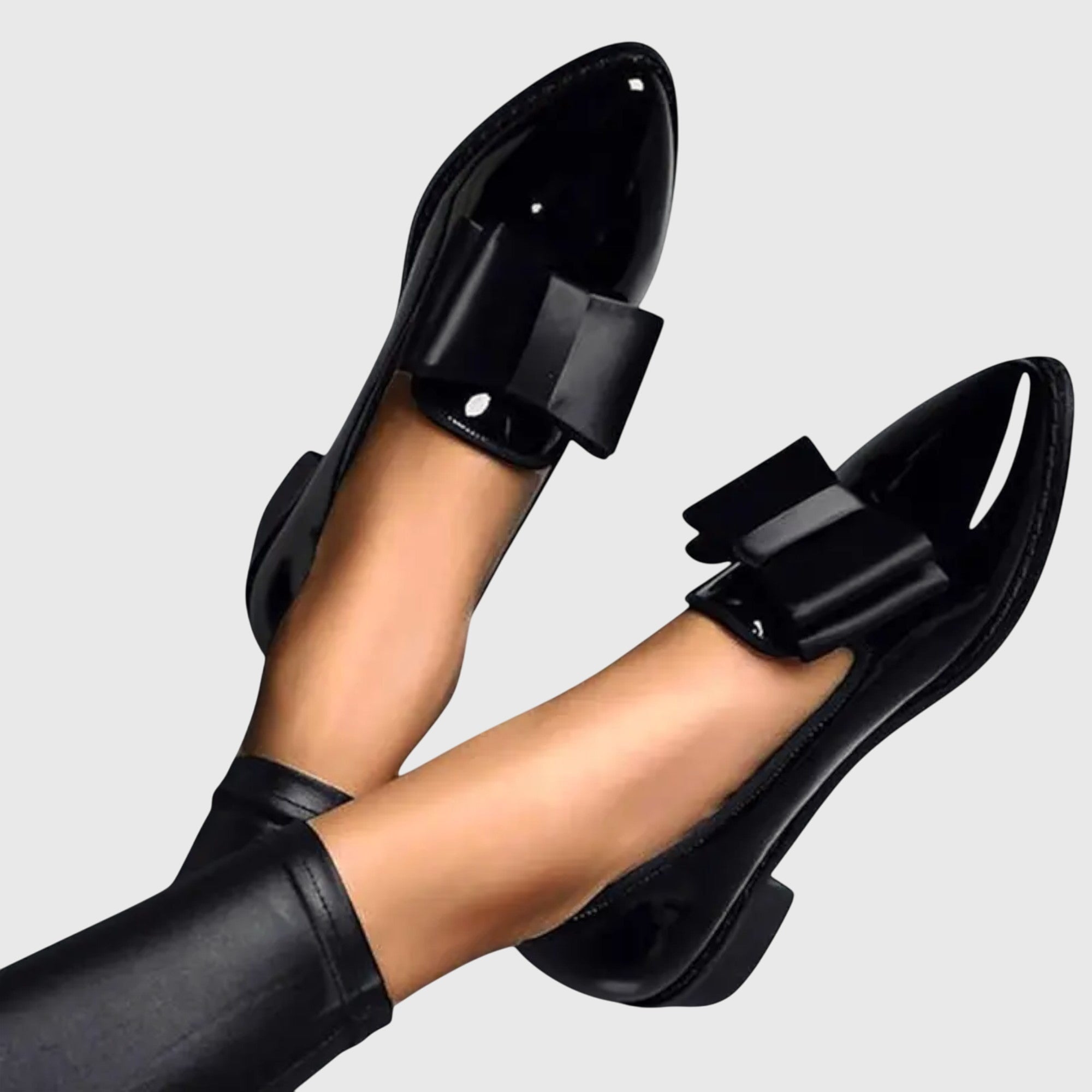 Black / 10 AU | 41 EU