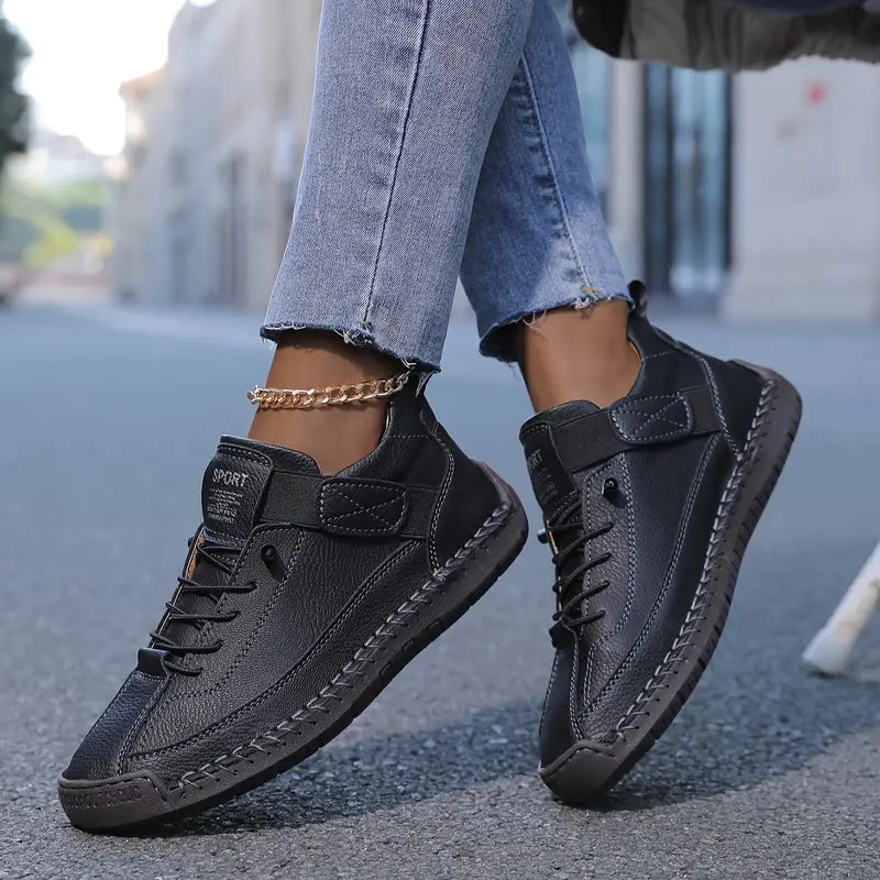 Black (Almost sold out!) / 12
