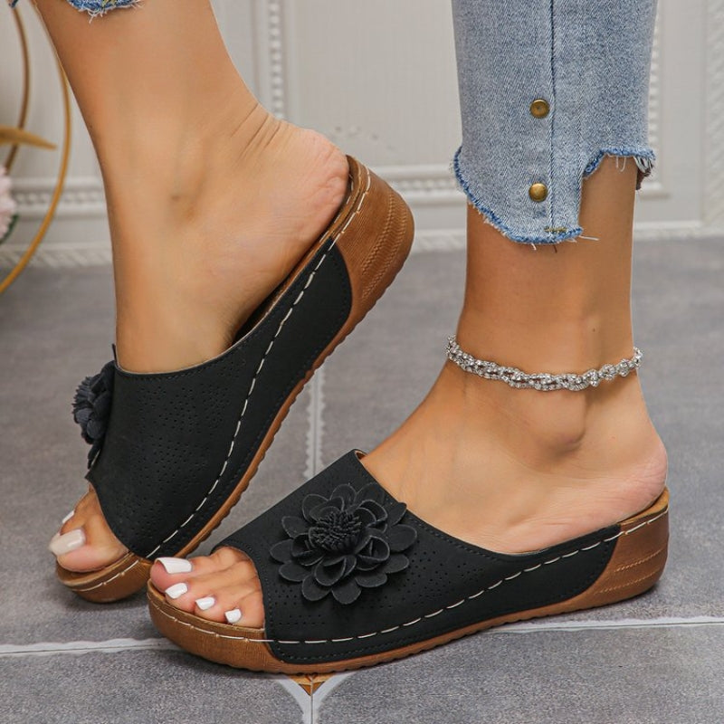 Black / 8.