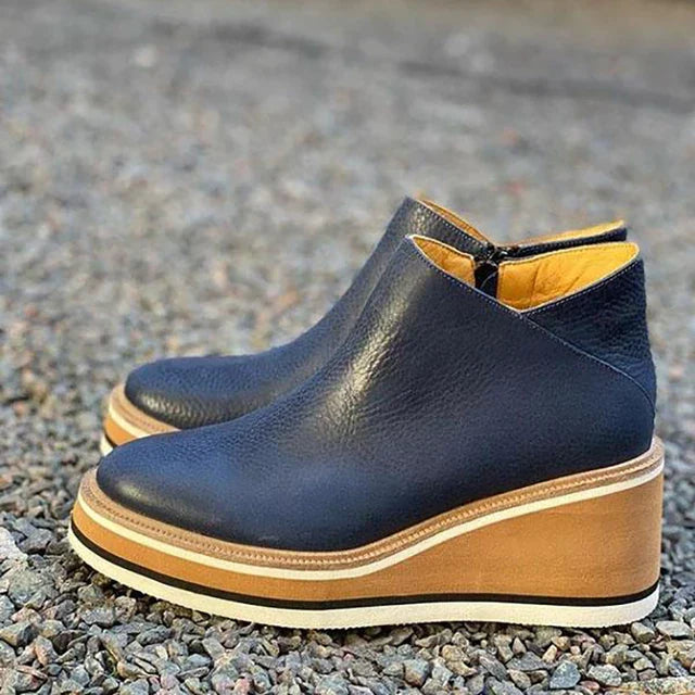 Blue / 12