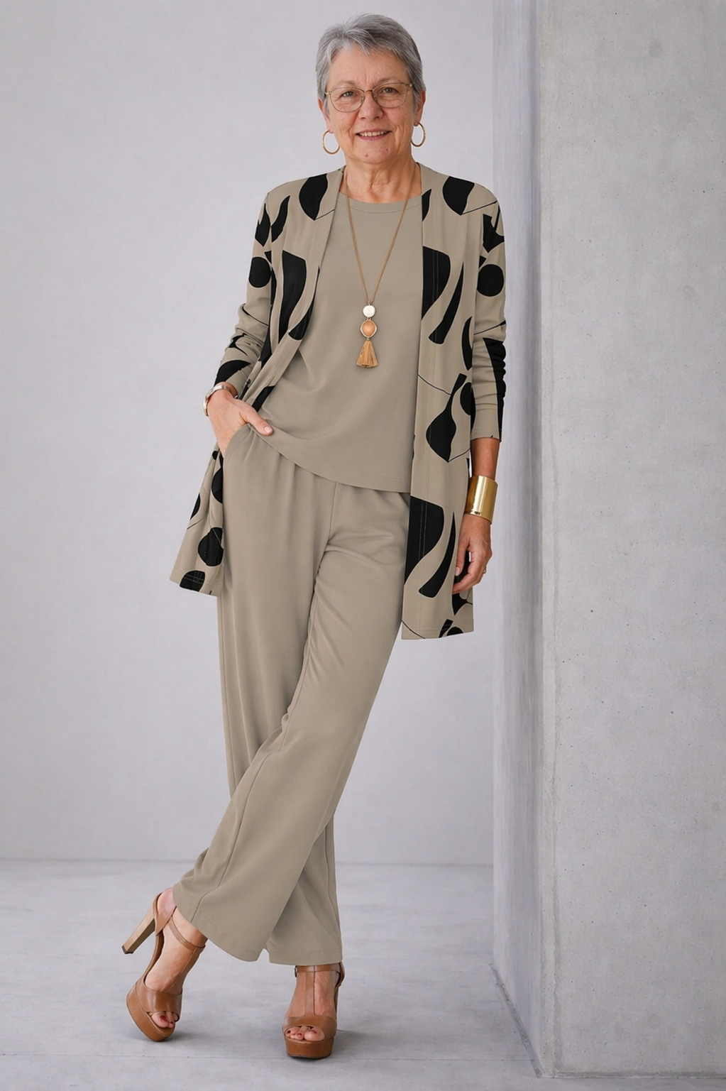 Taupe with Black Print / 28/30