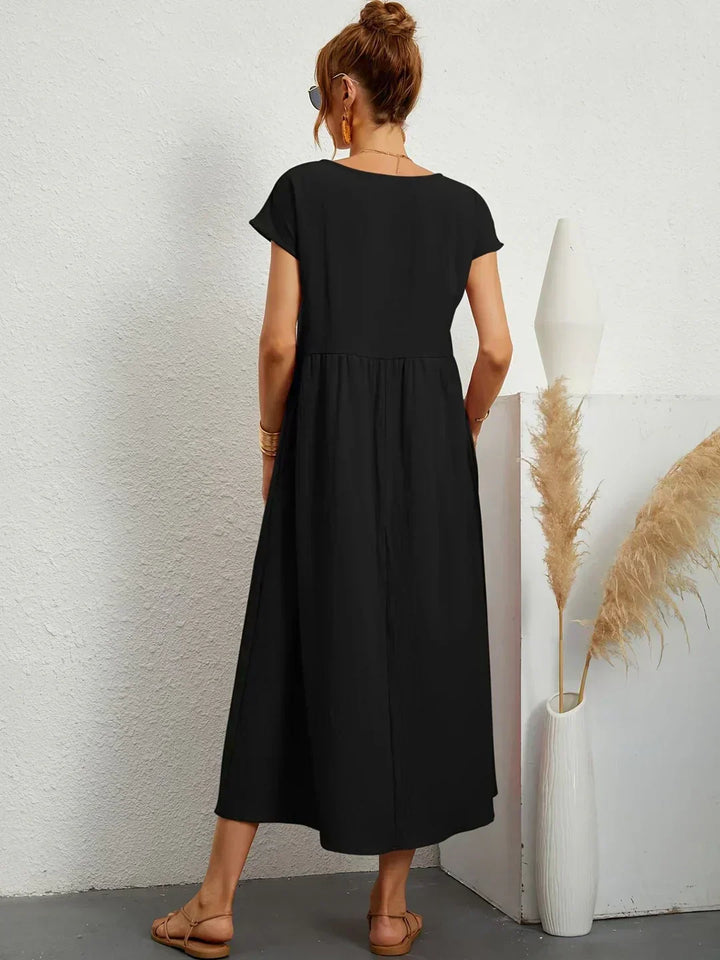 Gabriella | Comfortable Round Neck Maxi Dress