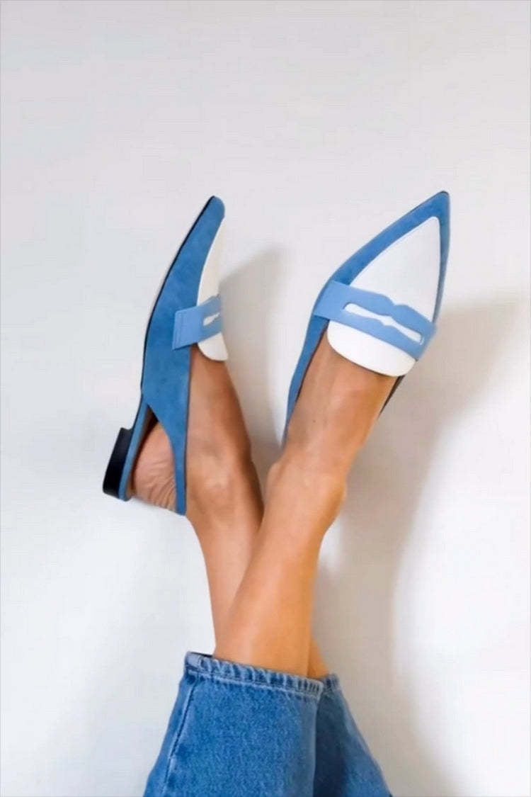 Blue and White / 12