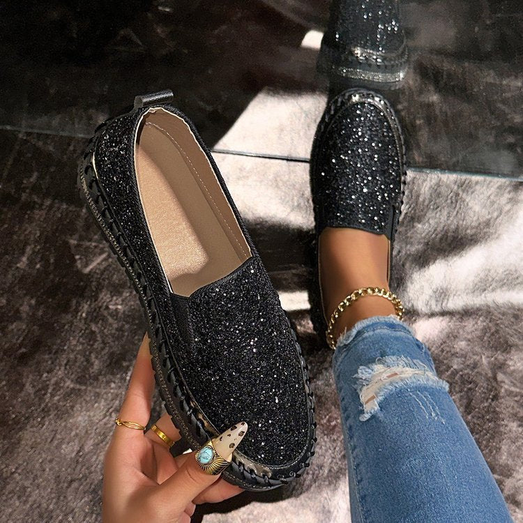 Black / 10