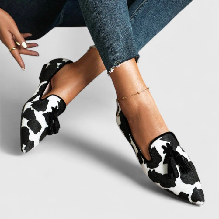 Black / 10 AU | 41 EU