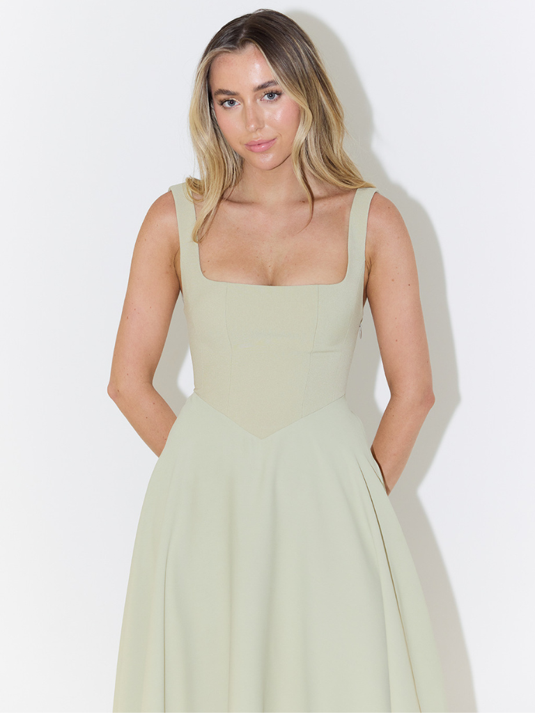 Ophelia | Elegance Midi Dress