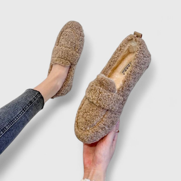 Khaki / 10 AU | 41 EU