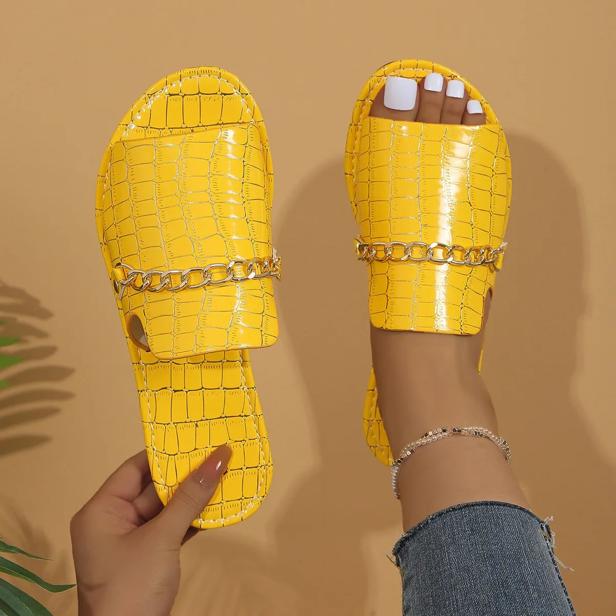 Yellow / 9