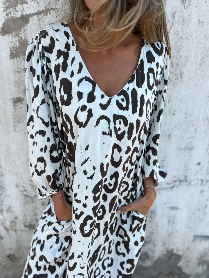 Summer dress with leopard print