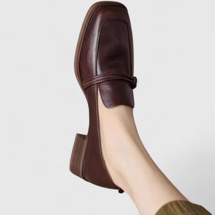 Brown / 9 AU | 40 EU
