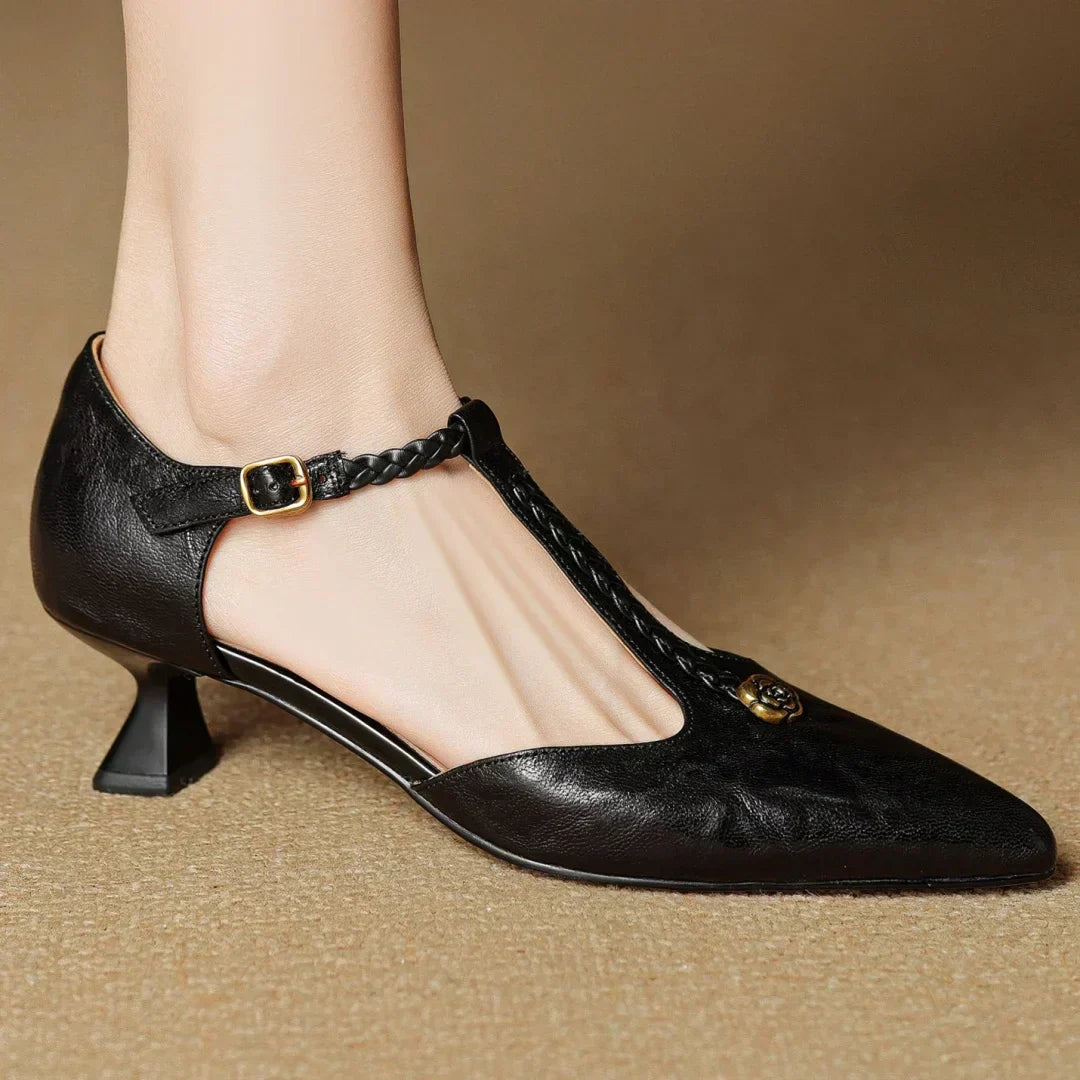 Black / UK 6.5