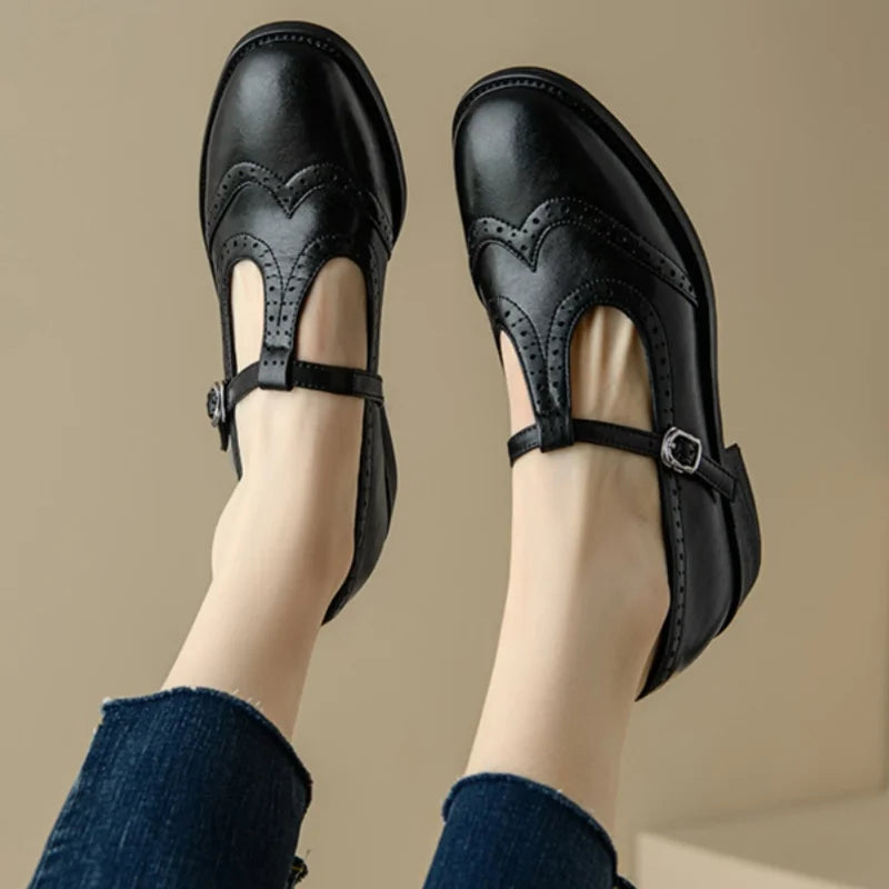 Black / UK 6