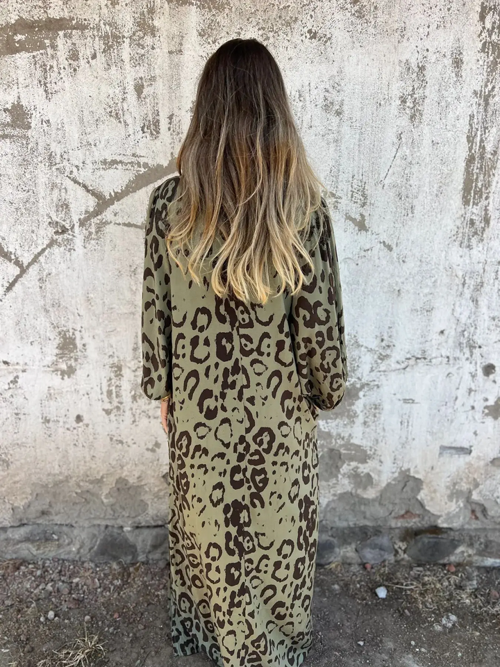Summer dress with leopard print