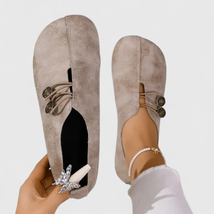 Light Brown / 12 AU | 43 EU