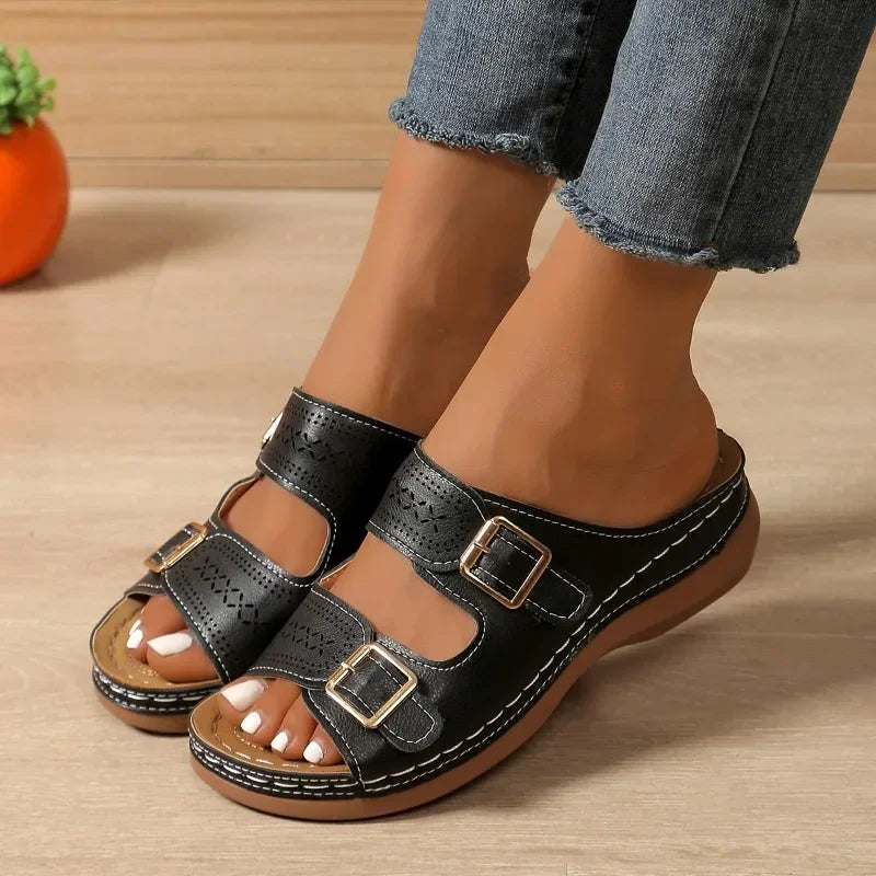 Black / 9