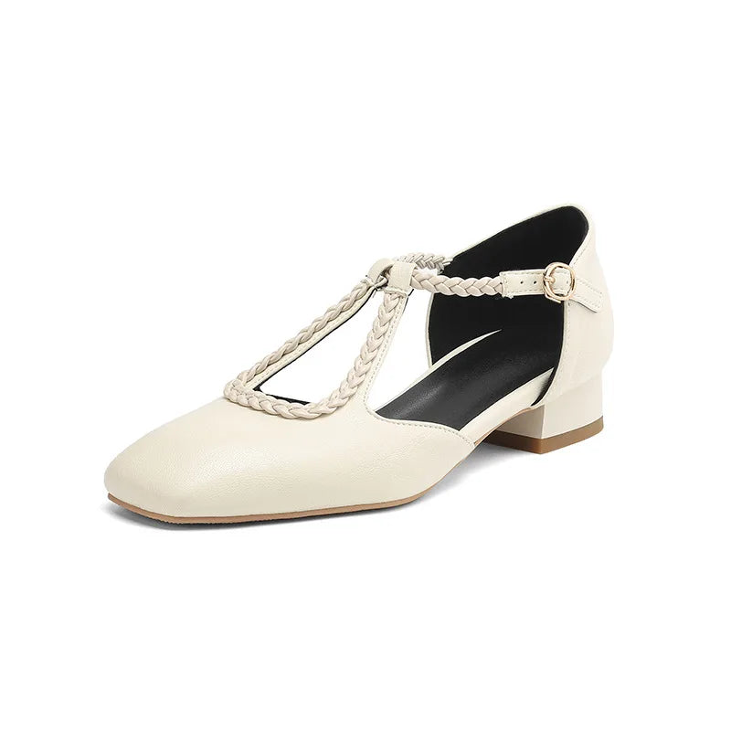 White / UK 7.5 | EU 41