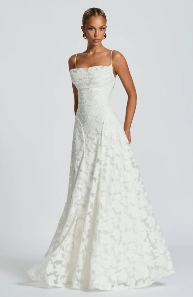 Sofia | Lace Maxi Dress