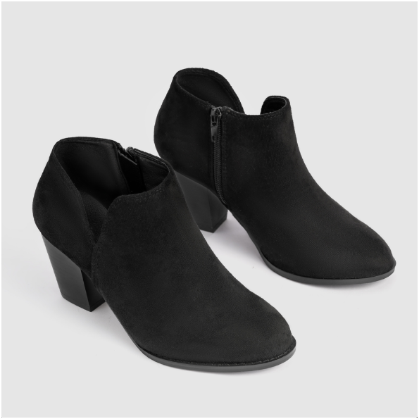 Black / 12