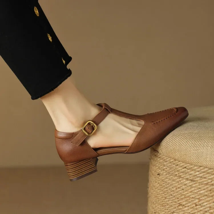 Brown / UK 7.5 | EU 41