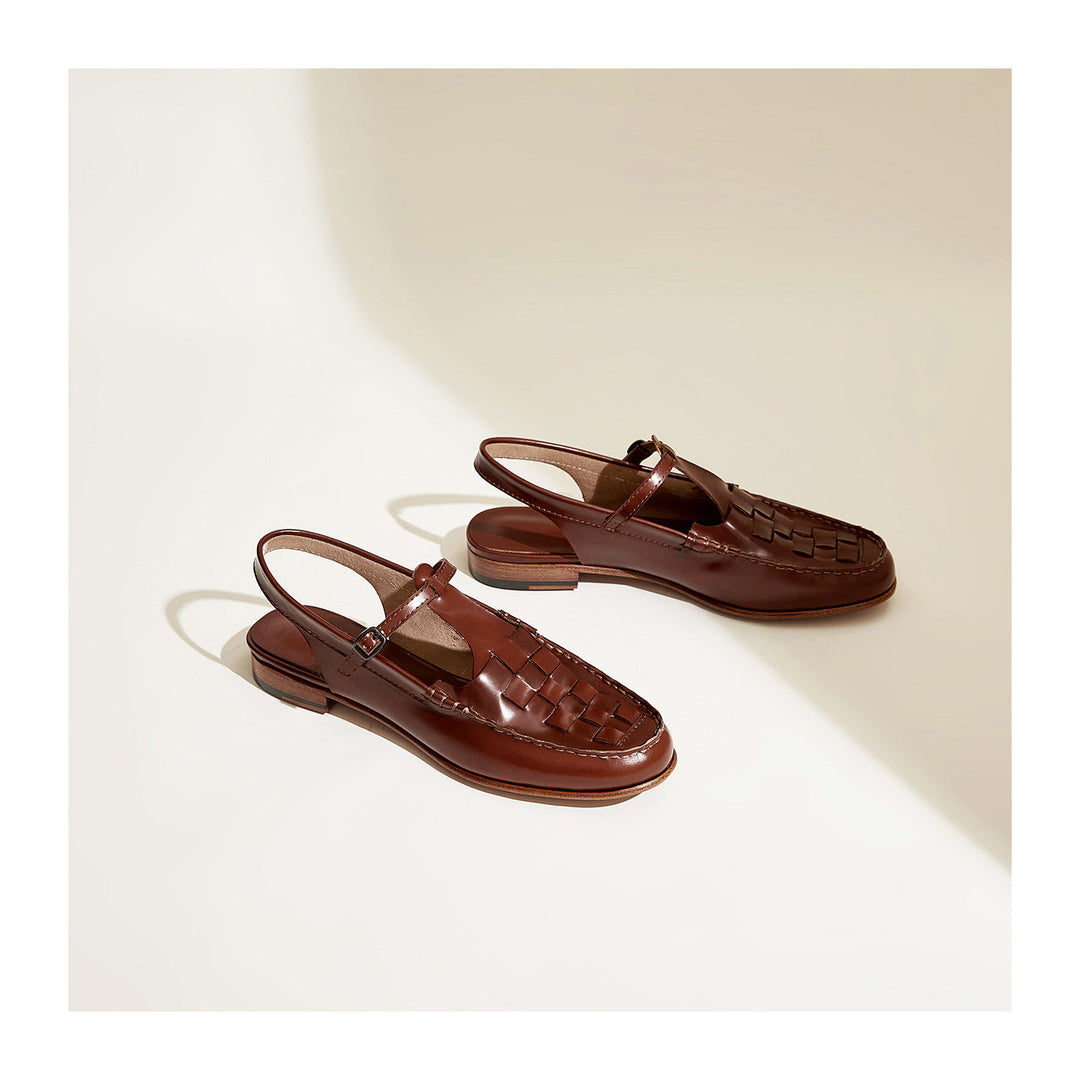 Savannah – Woven Charm Sandals