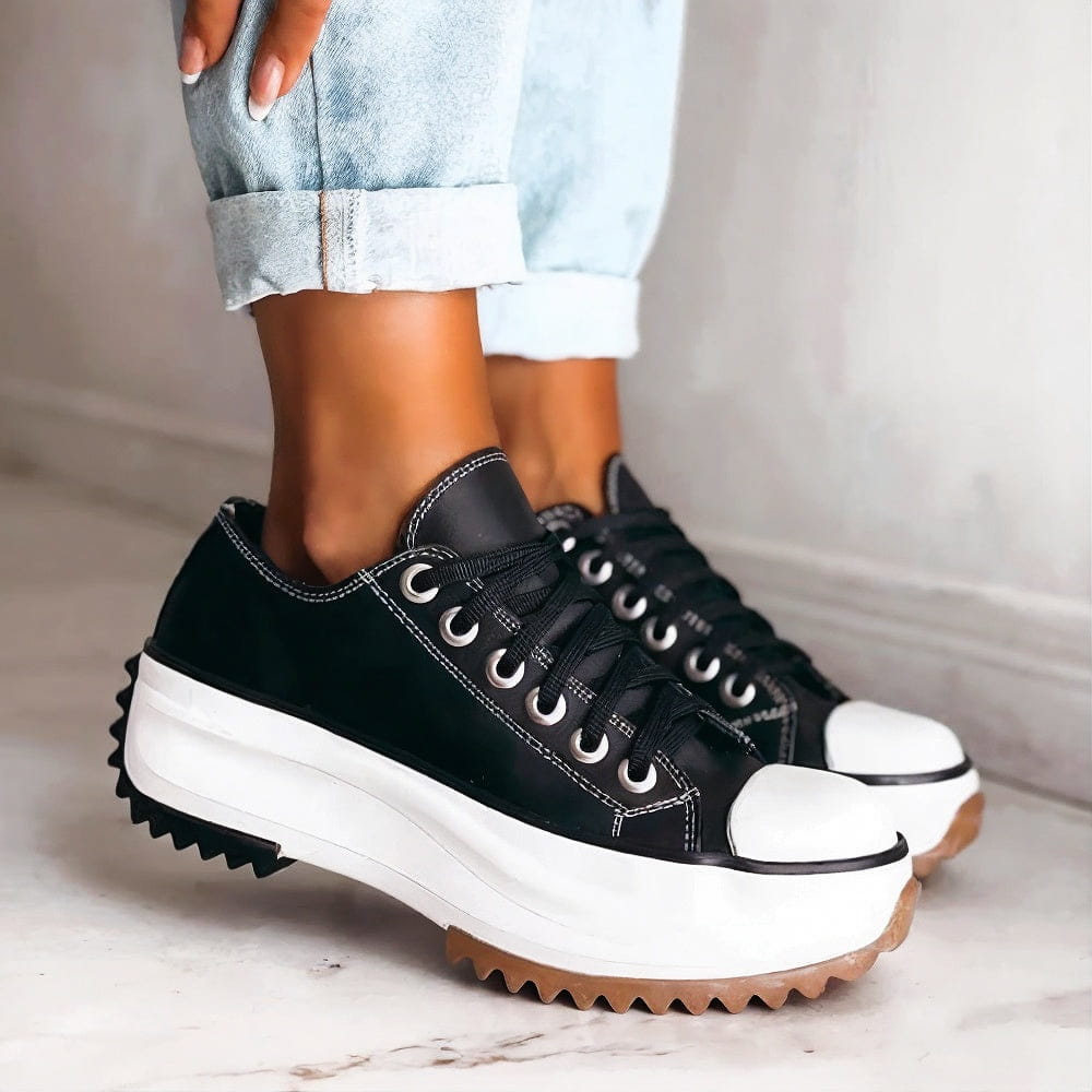 Black / 9