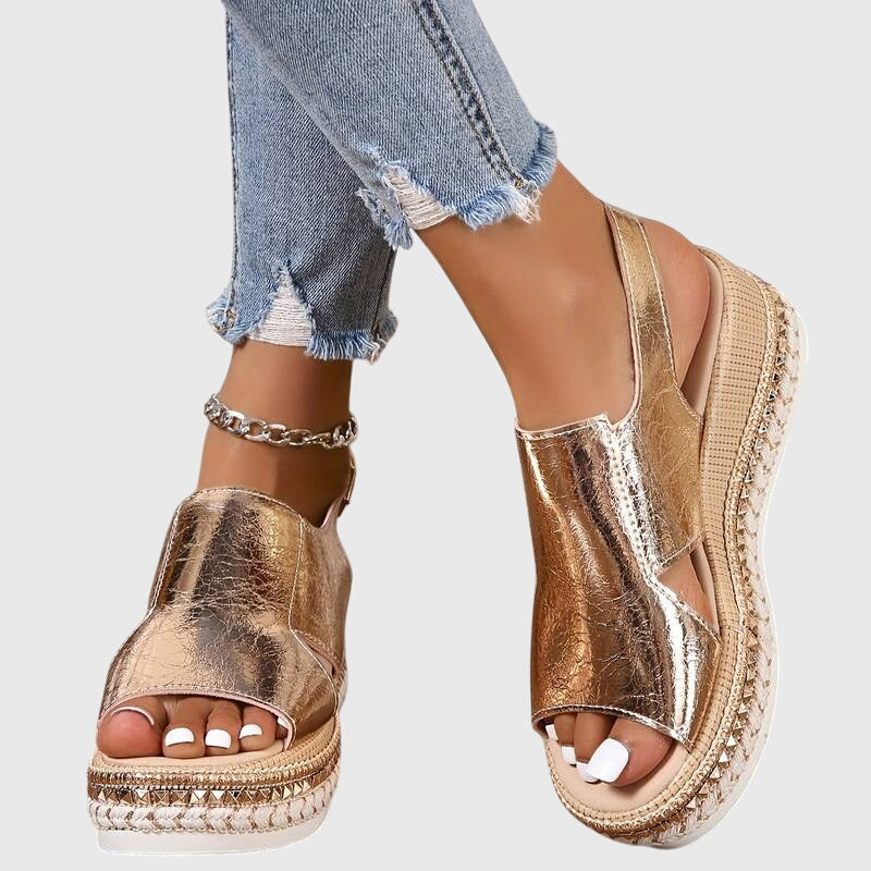 Gold / UK 7.5