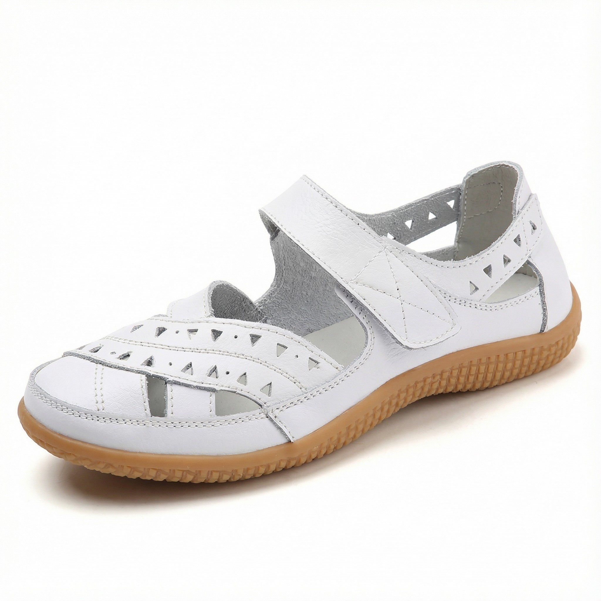 White / 12 AU