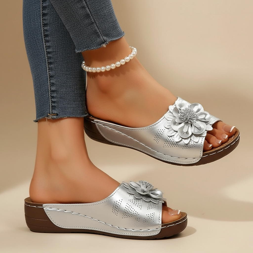 Silver / 12 (43EU)