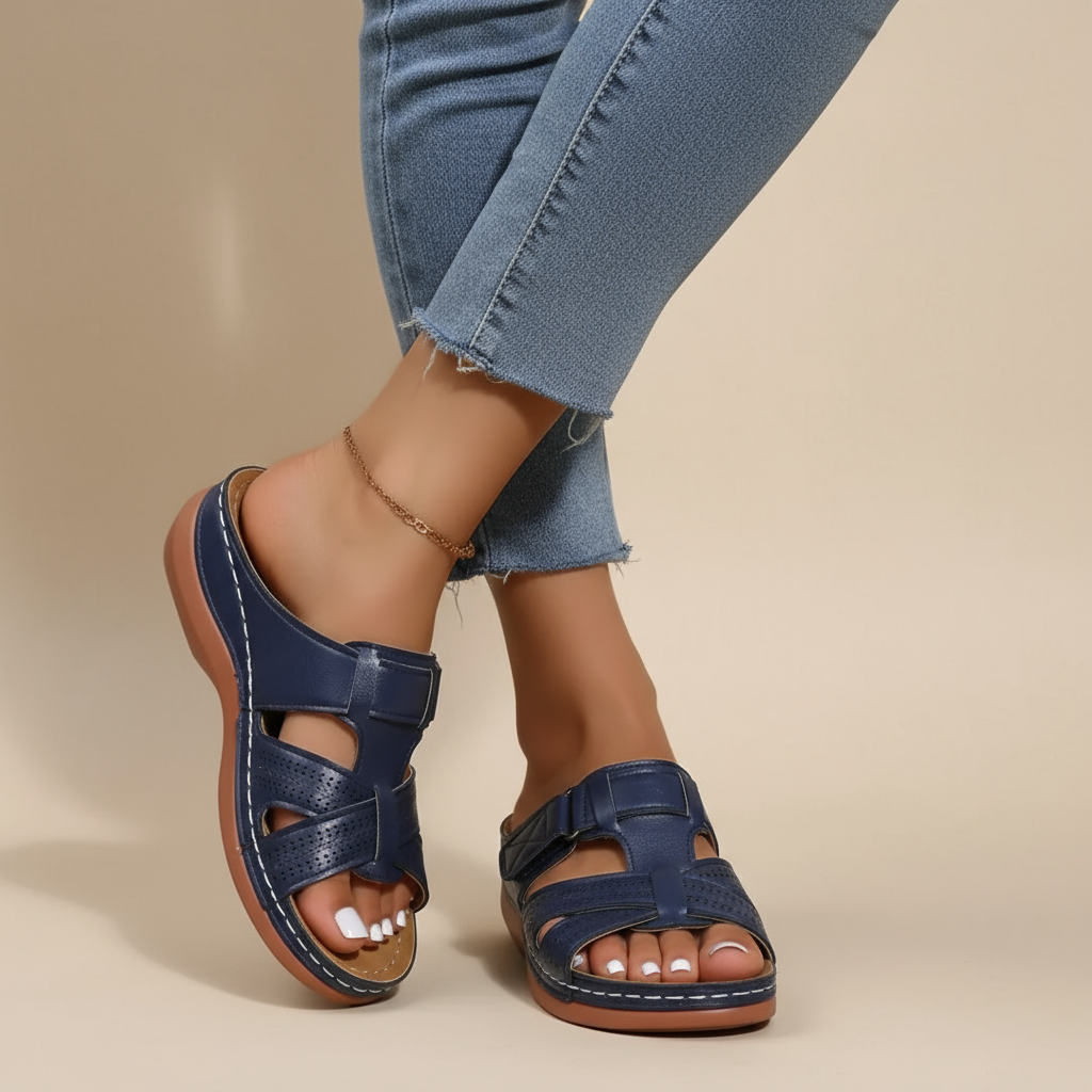Navy (Almost sold out) / 12 (43EU)
