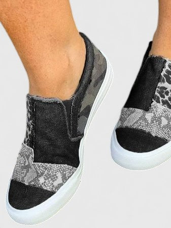 Black / 12 AU | 43 EU