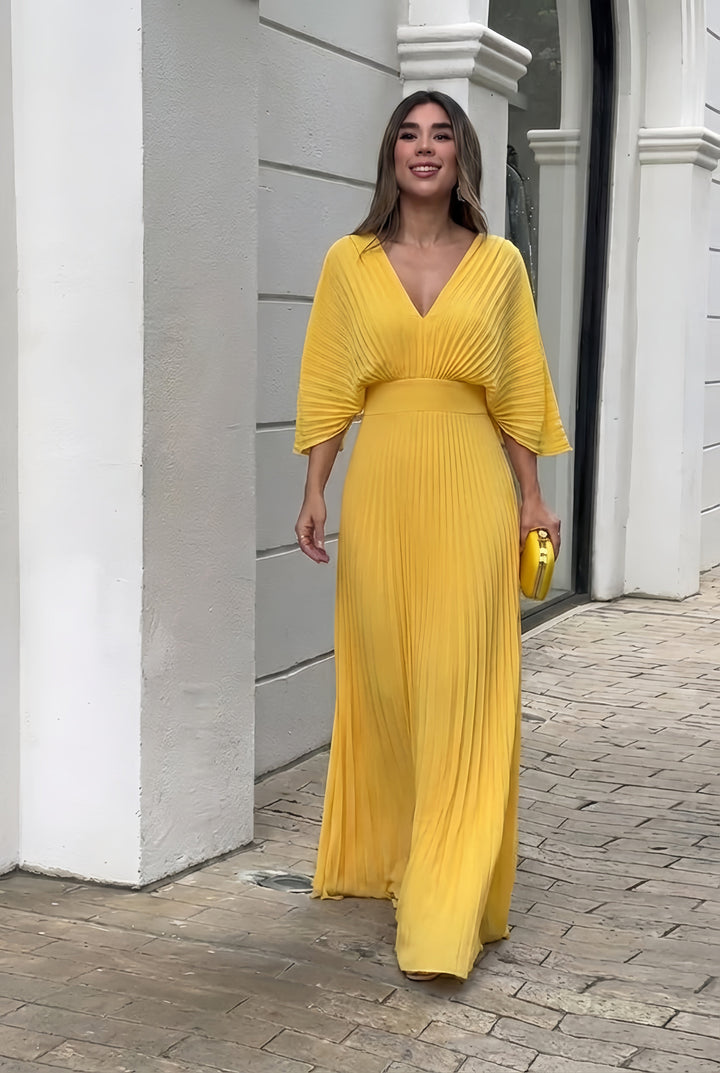Sofia | Elegant pleated maxi dress