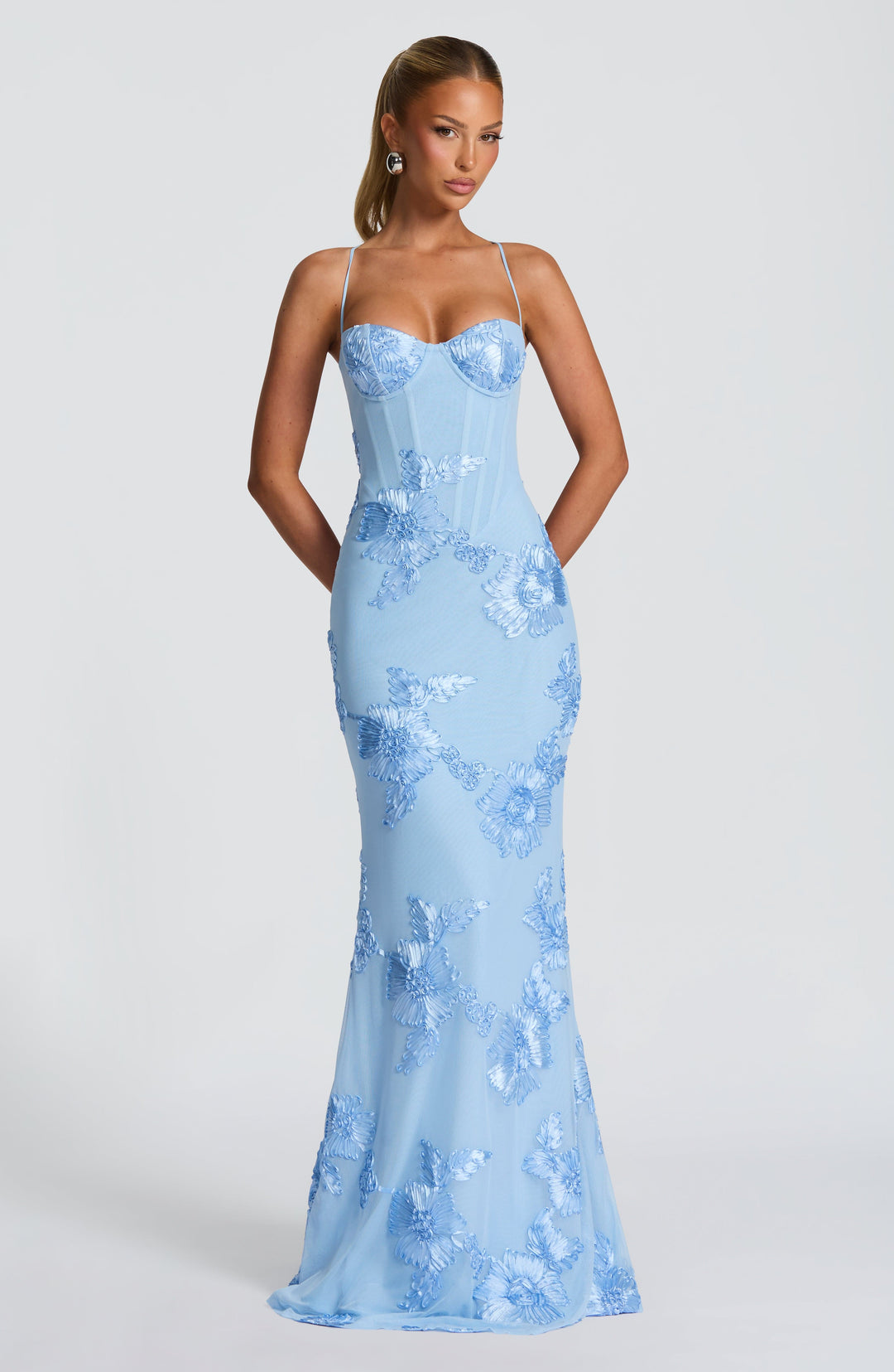 Elara | Structured elegance with exclusive details