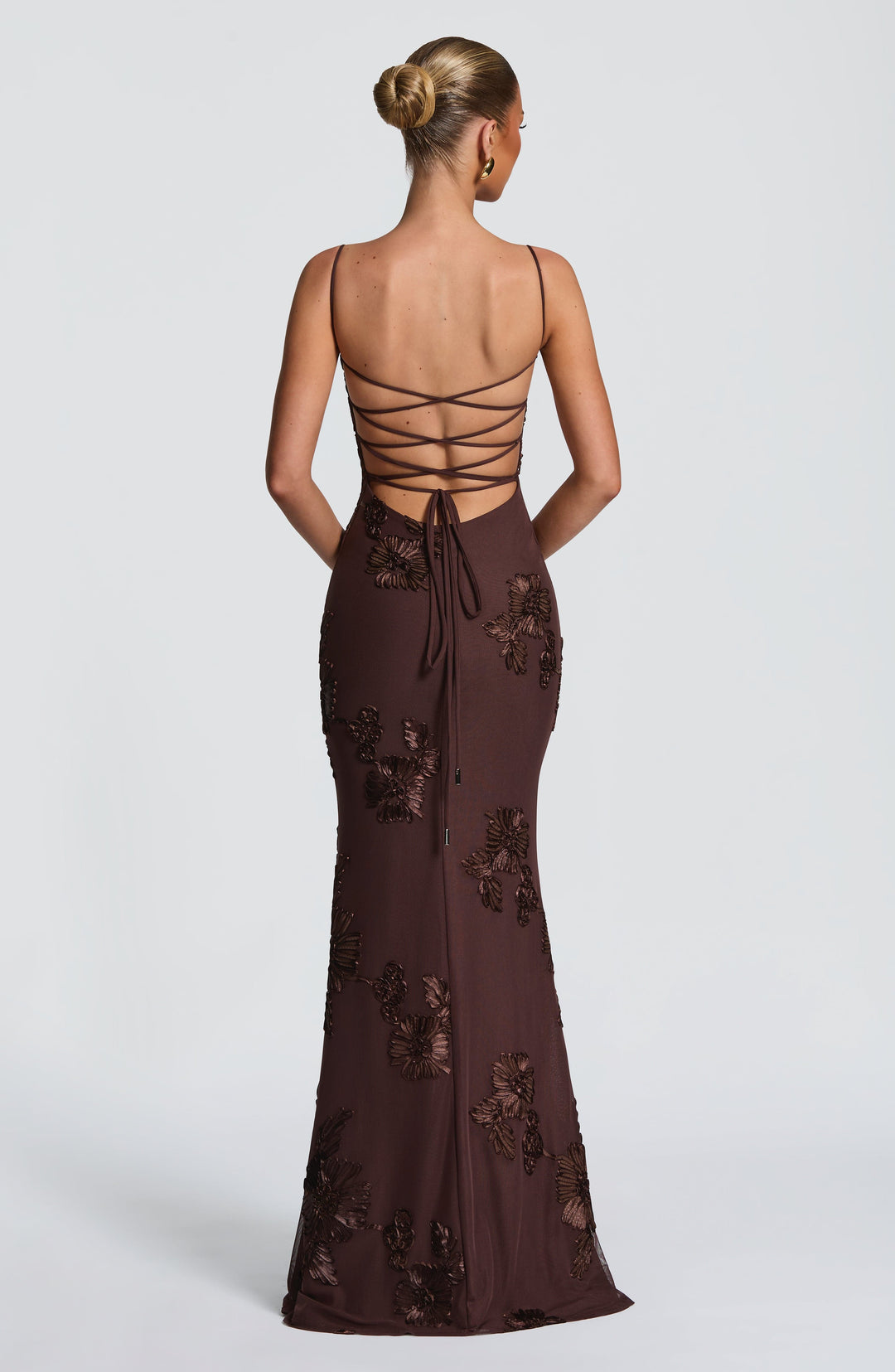 Elara | Structured elegance with exclusive details
