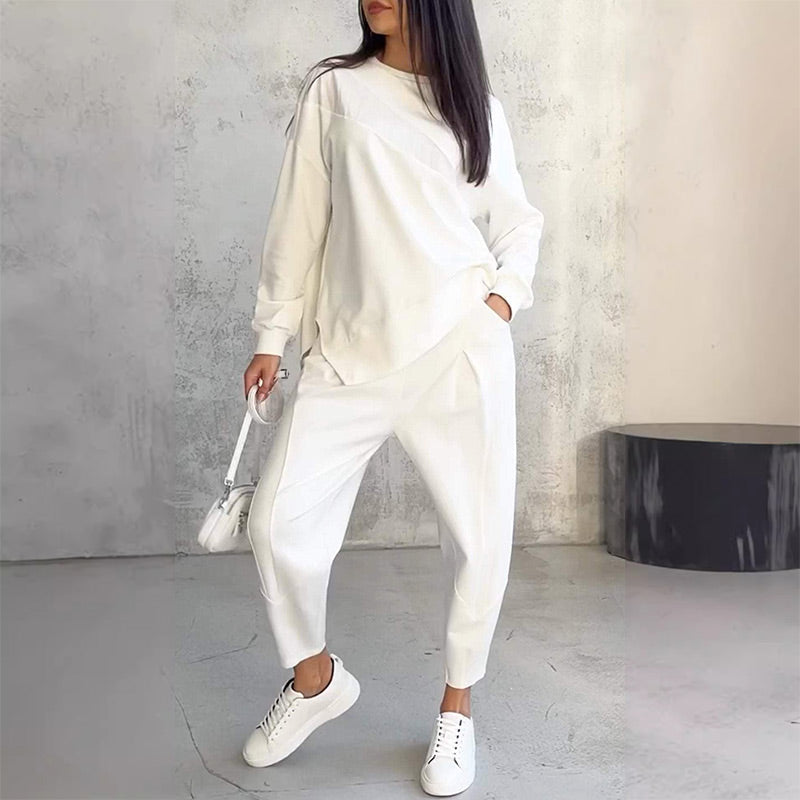 White / UK 12 (L)