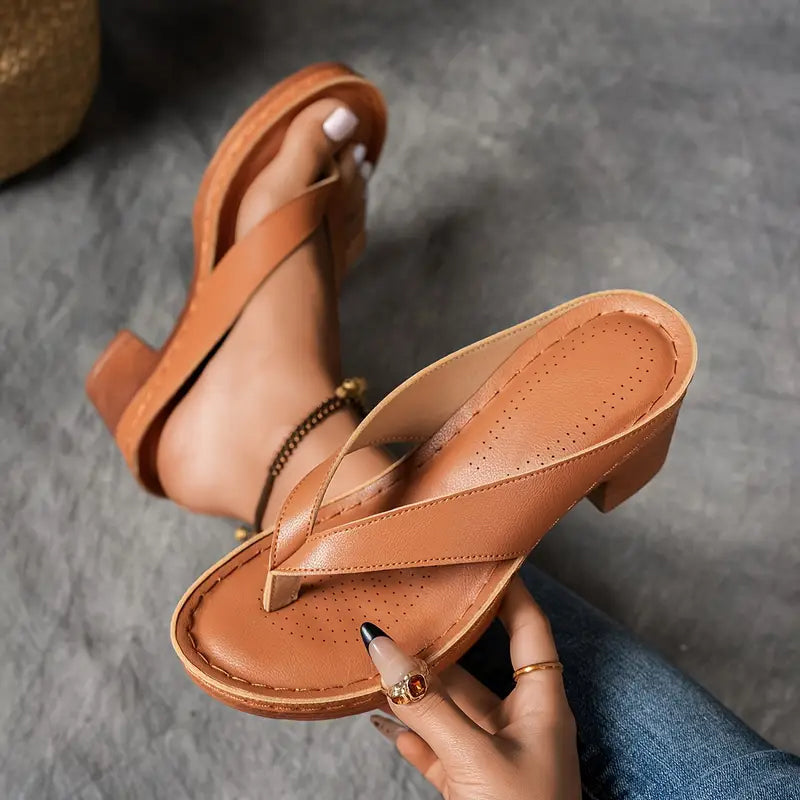 Brown / 12 (43EU)